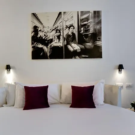 Piazza Farnese Luxury Suites-3